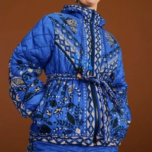Farm Rio Black Macaw Forest Reversible Puffer Jacket